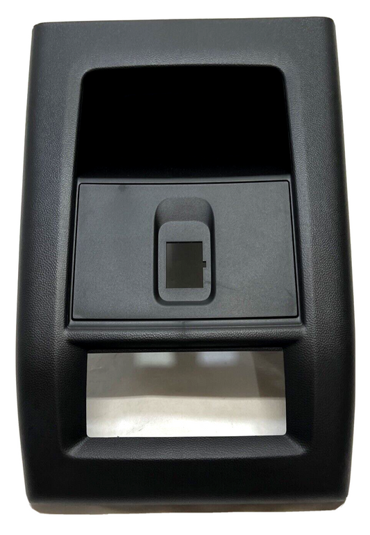 New OEM Genuine GM Chevrolet Traverse 2018-2021 Rear Panel Assembly 84244891