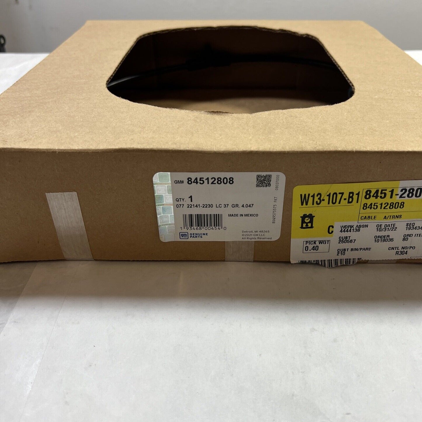 Genuine OEM GM Express 3500 Auto Trans Shifter Selector Cable 10-20 84512808