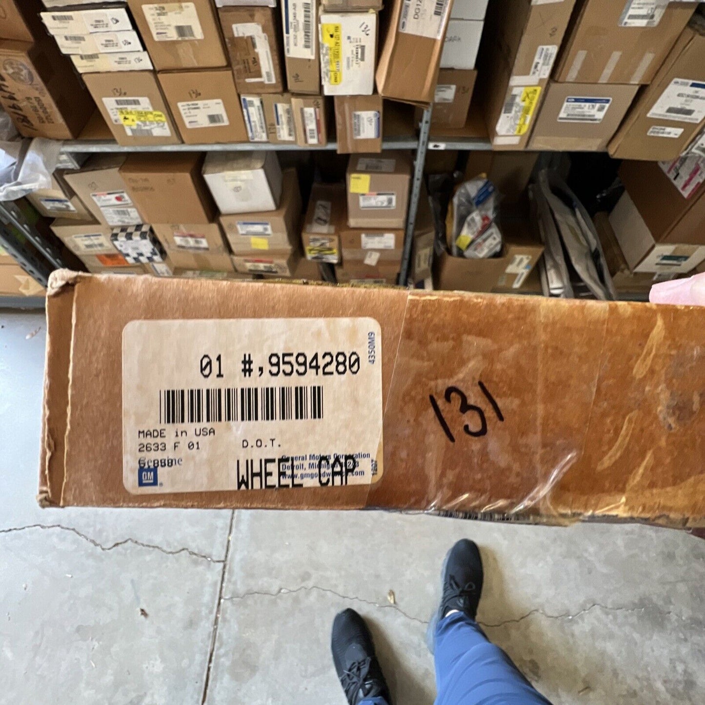 New OEM GM 2000-2001 Chevy Malibu Wheel Hub Center Cap 9594280