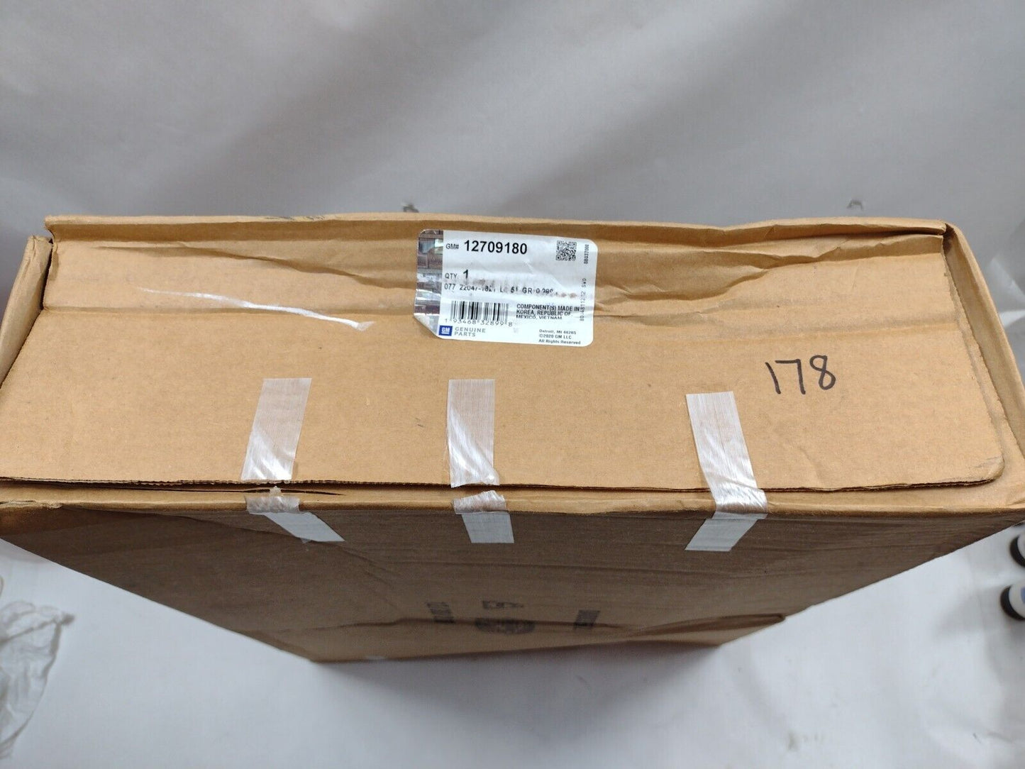 Genuine OEM GM Chevy Equinox Cylinder Head Gasket Kit 1.5L 2018-2022 12709180