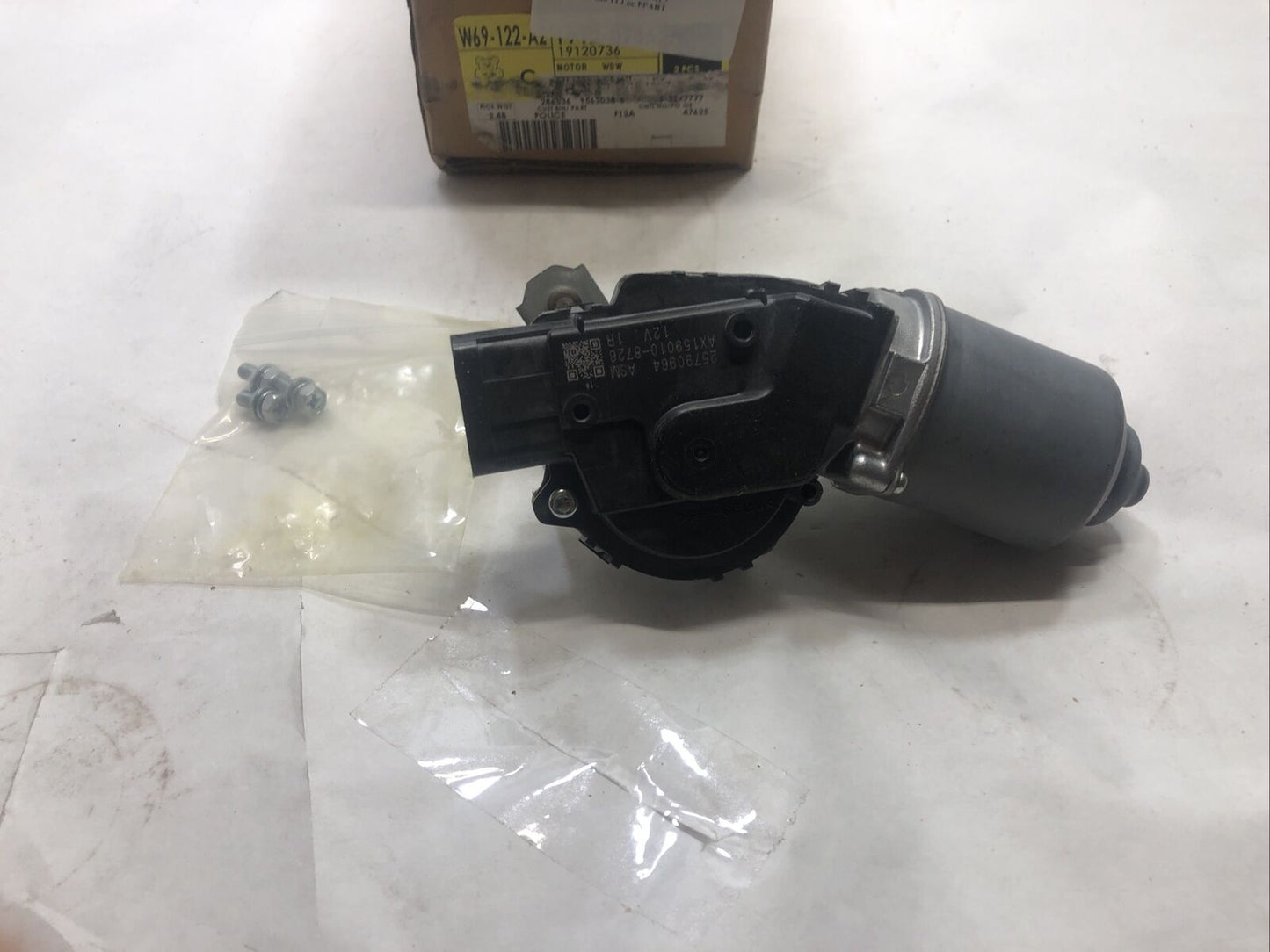 New OEM Genuine GM Wiper Motor Buick LACROSSE ALLURE 2006-09 19120736