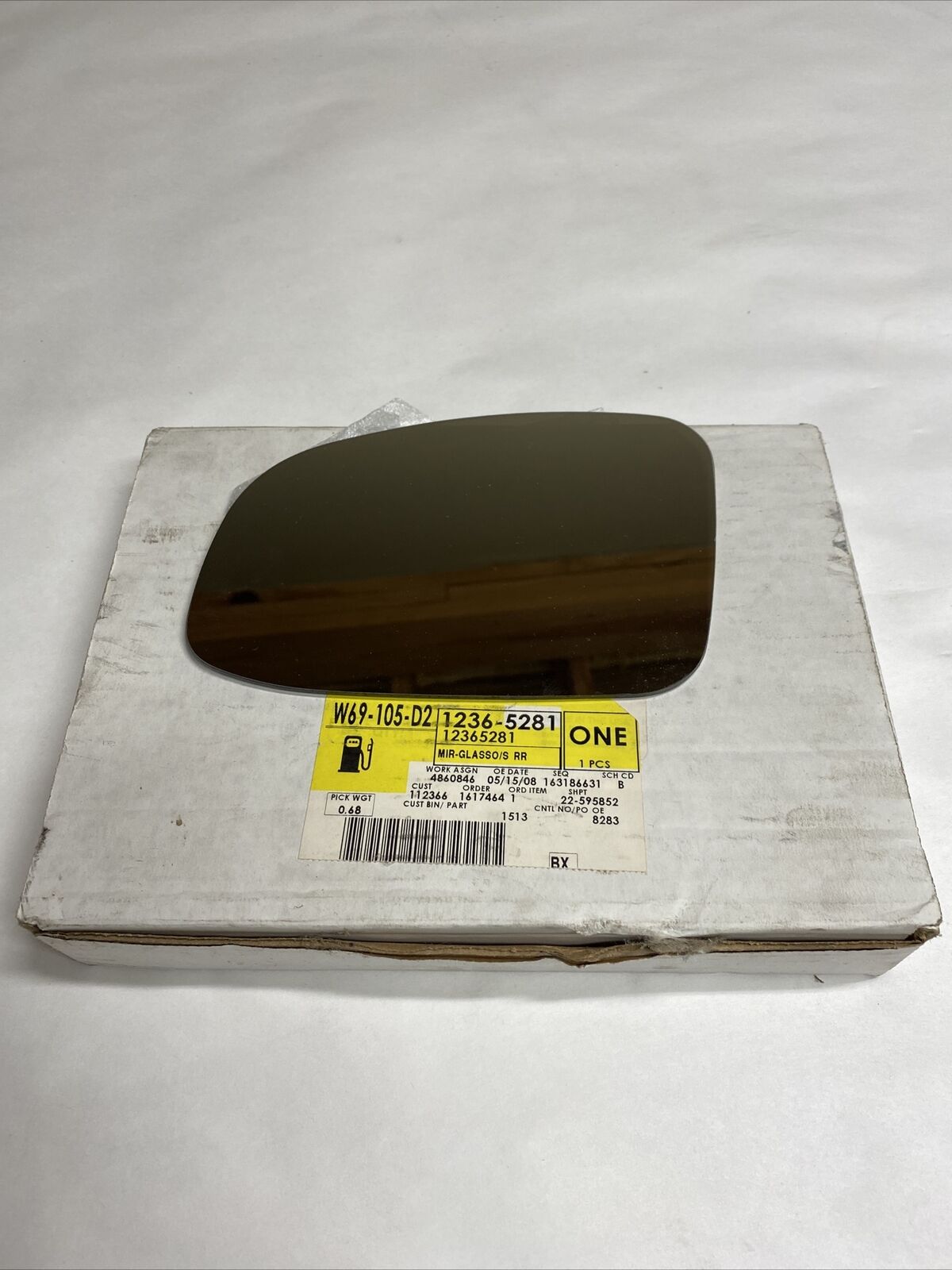 New OEM GM Pontiac Grand Am Driver Side Mirror Glass 99-02 GENUINE 12365281