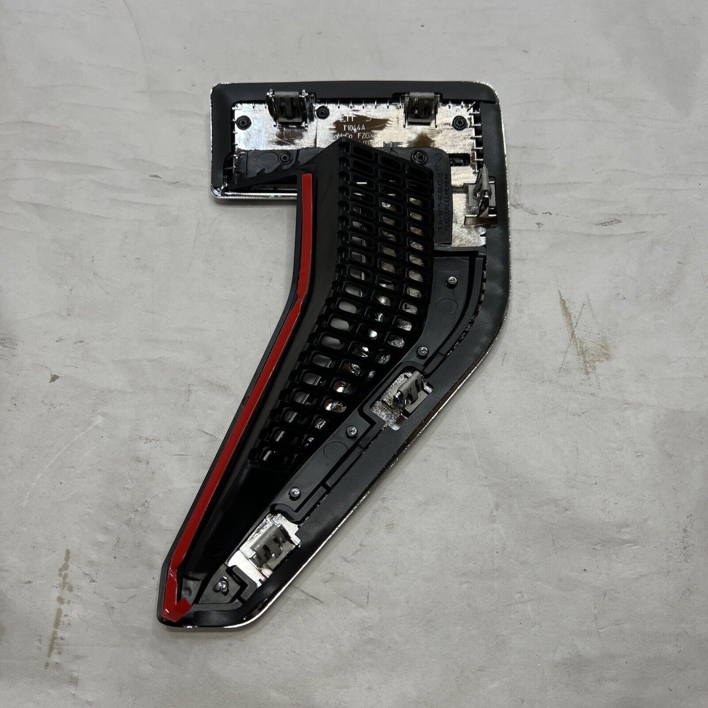 New OEM Genuine Ford F-150 2021-2023 Name Plate fender Emblem ML3Z16720CA