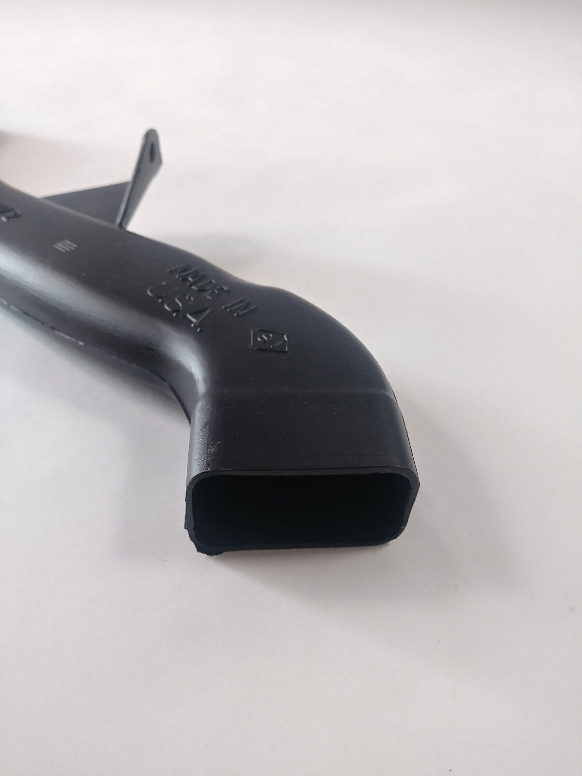 New OEM Ford Taurus Dash Panel Vent Hose Driver Side 2000-2007 YF1Z-19E630-AA