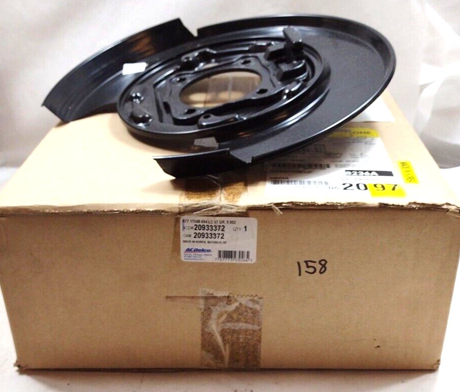 Genuine OEM GM Chevrolet Equinox Rear Brake Dust Shield 2007-2017 20933372