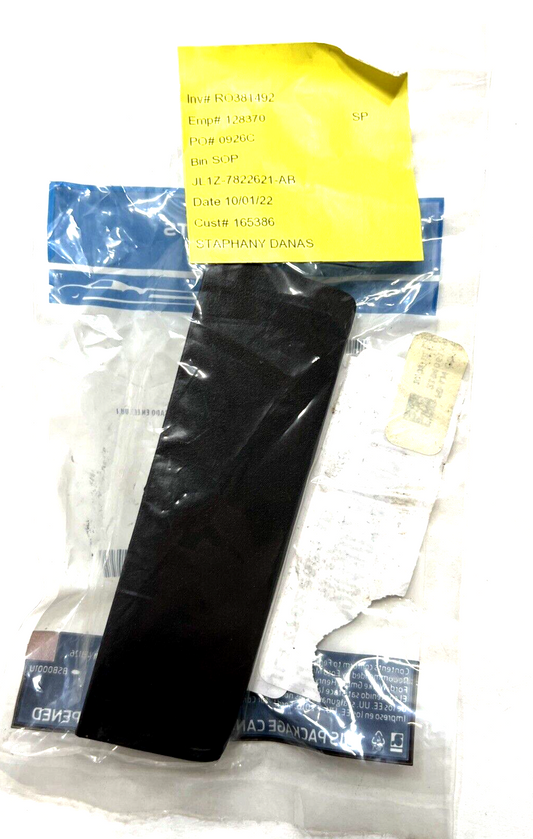 New OEM Genuine Ford Expedition 2018-2021 Left Handle Bezel jl1z7822621ab