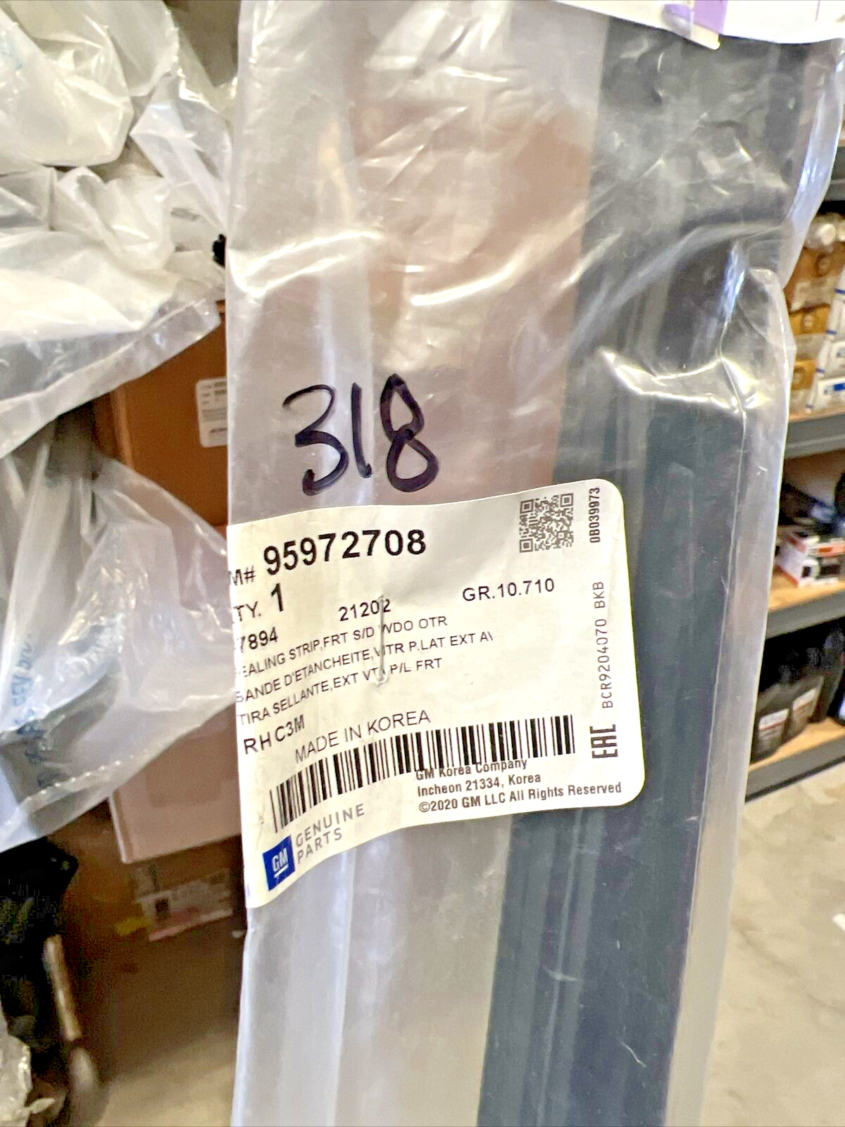 Genuine OEM GM Spark Right Passenger Side Belt Weather Strip 13-15 95972708