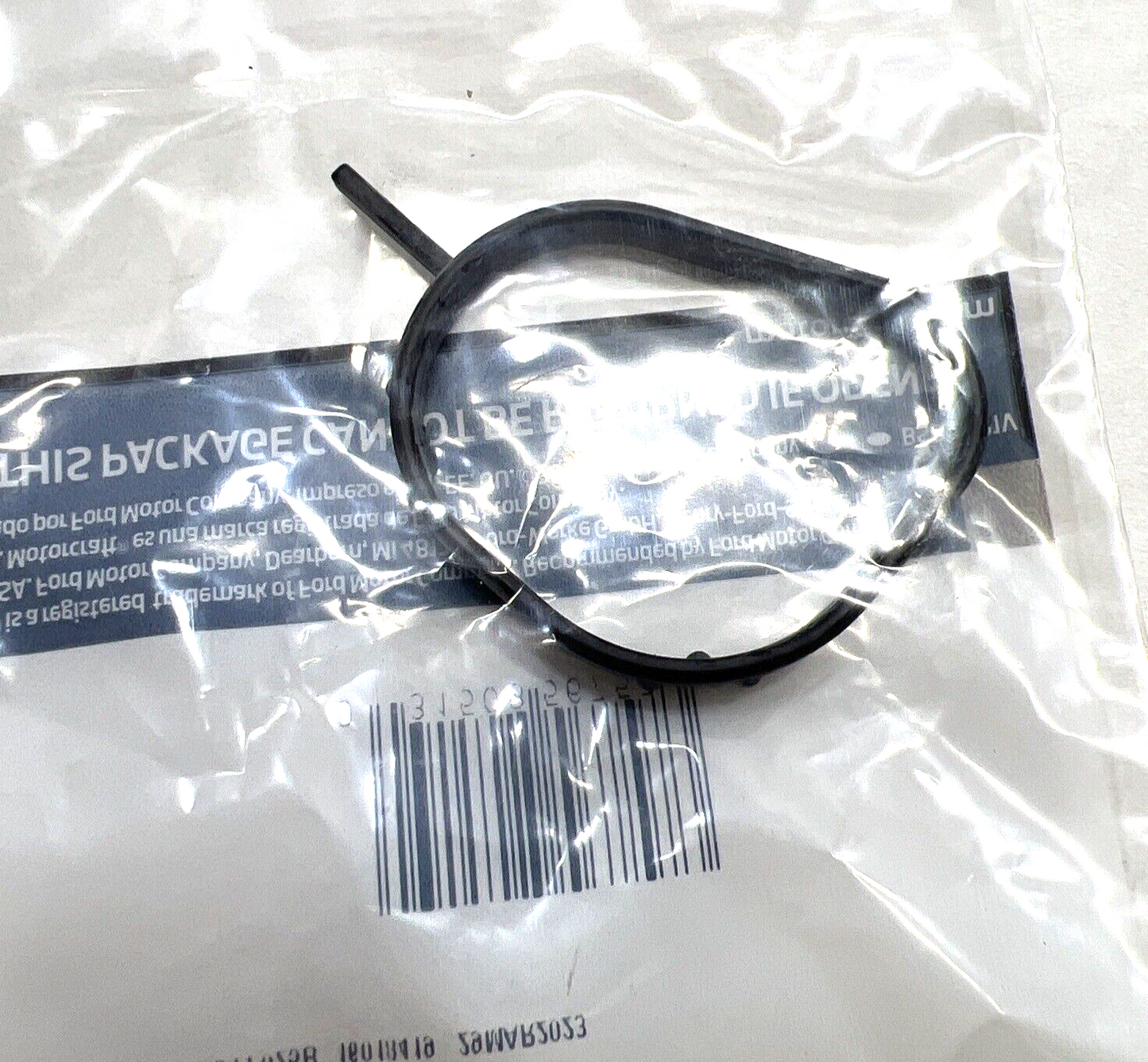 New OEM Genuine Ford Fiesta Engine Thermostat Housing Gasket Motorcraft RG634