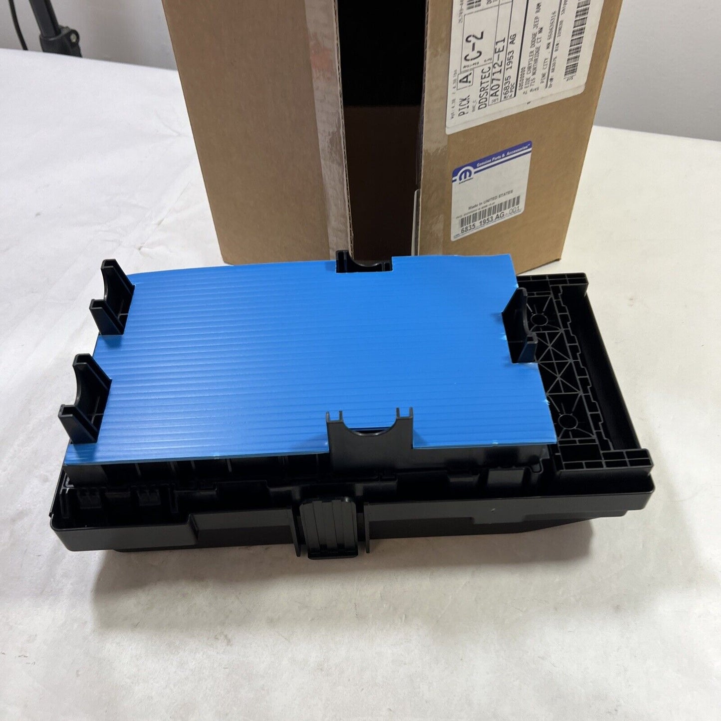 Genuine OEM Mopar Cherokee Power Distribution Center 2019-2022 68351953AG