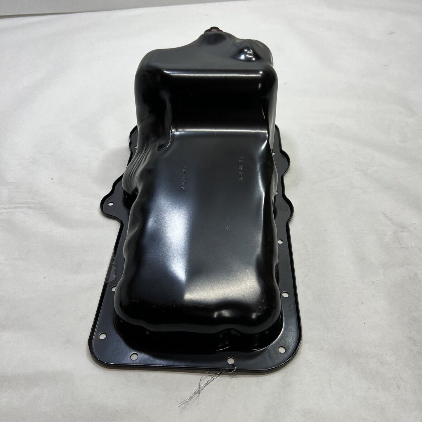 New OEM Genuine Mopar Liberty 2002-2012 Engine Oil Pan 53021779AC