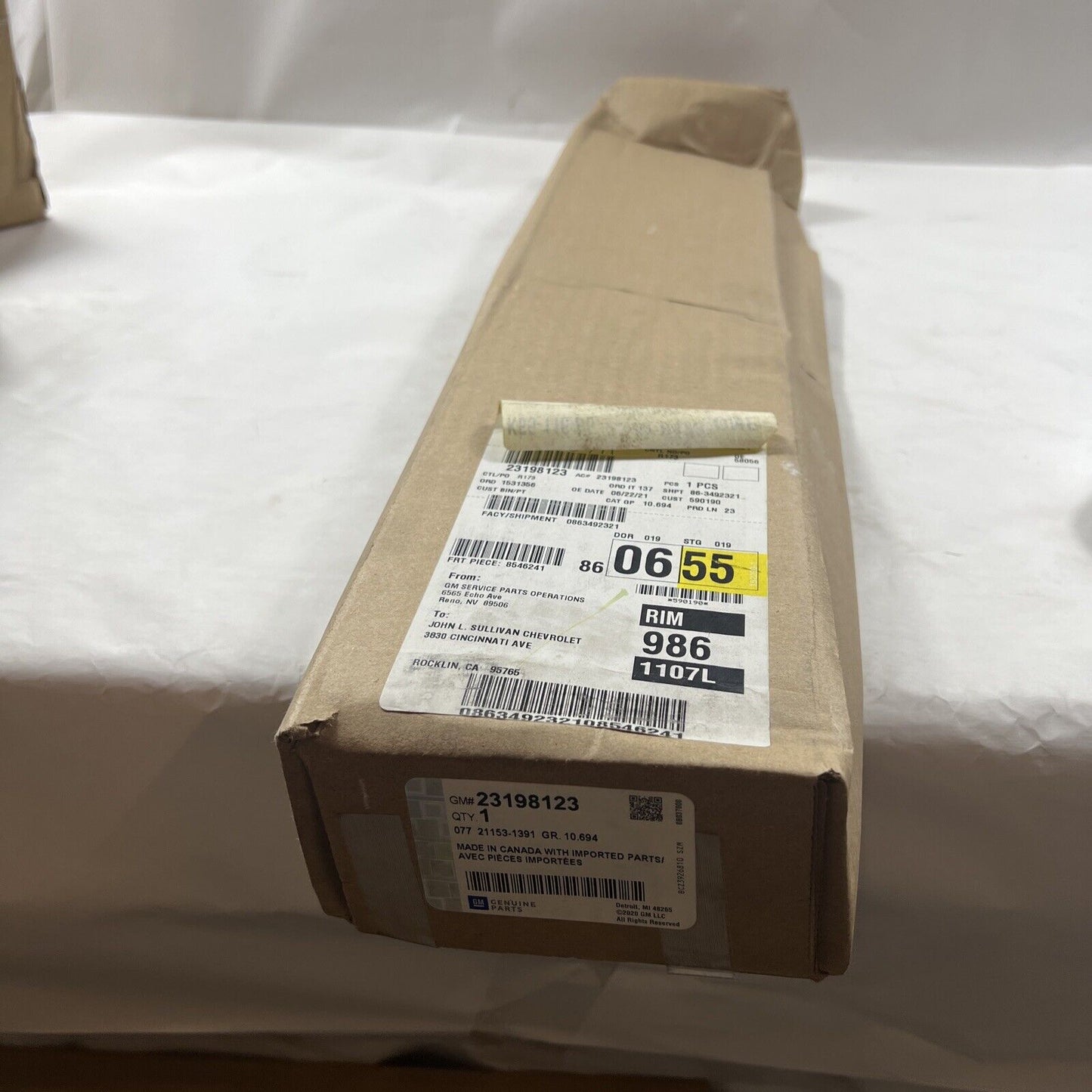 Genuine OEM GM Front Left Side Door Forward Weatherstrip Seal 2017-2024 23198123