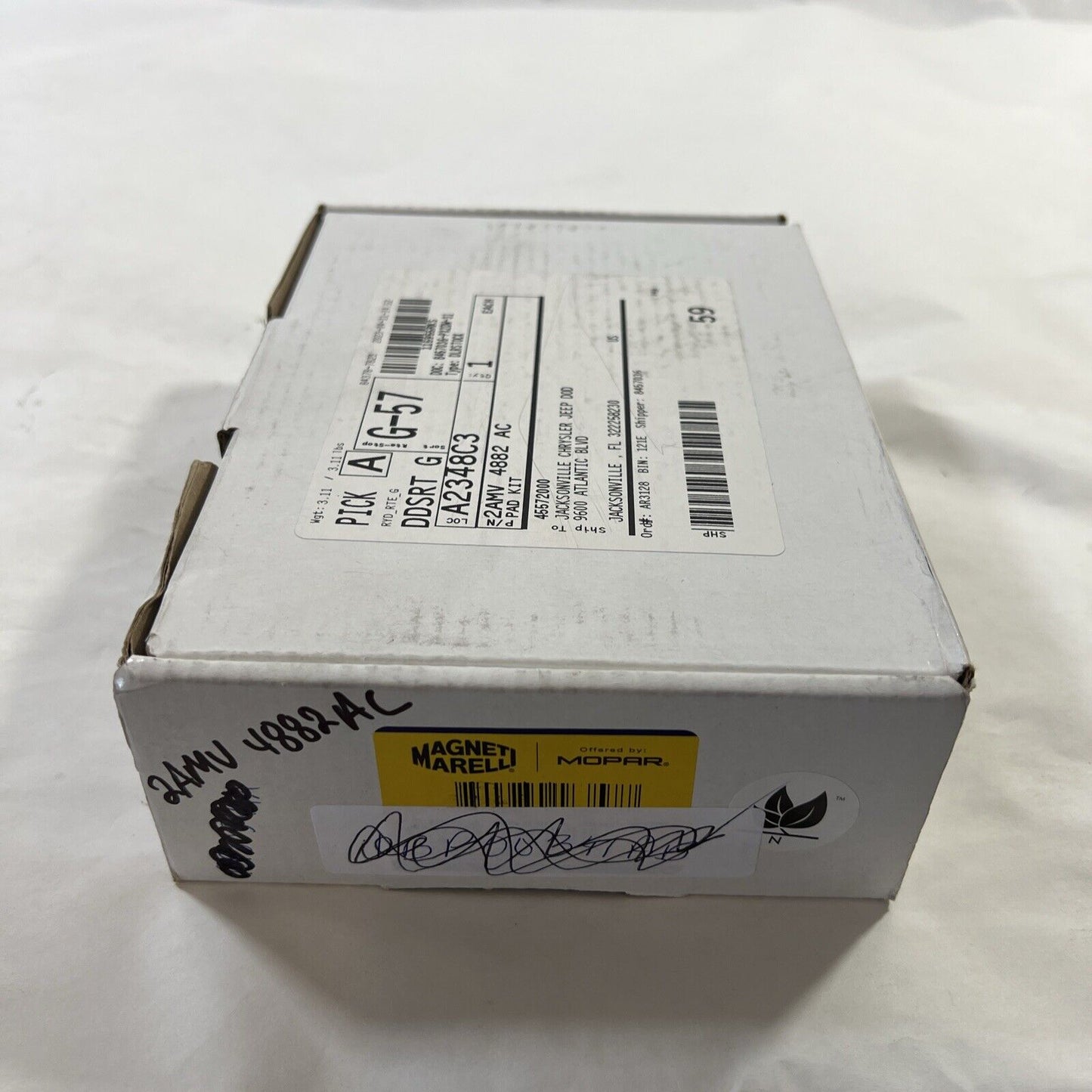 Genuine OEM Mopar Wrangler Rear Disc Brake Pad Kit 2003-2006 2AMV4882AC