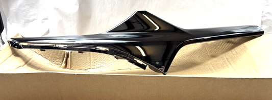 Genuine OEM GM Chevrolet Blazer Black Front Passenger Grille 2019-2022 84237873