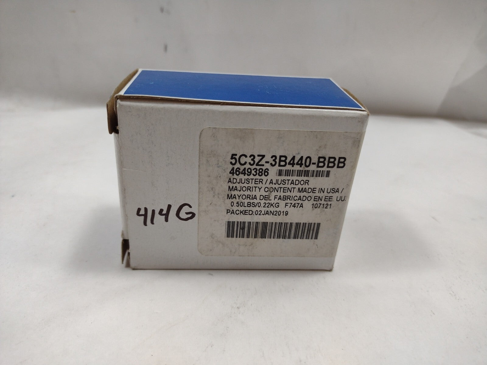 47300019