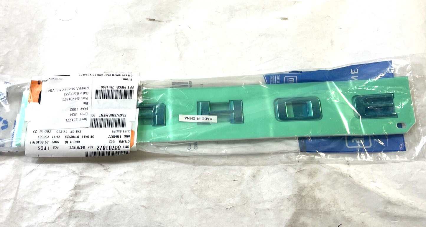 Genuine OEM GM Chevrolet Tahoe Chrome Liftgate Vehicle Name Plate 21-24 84701872