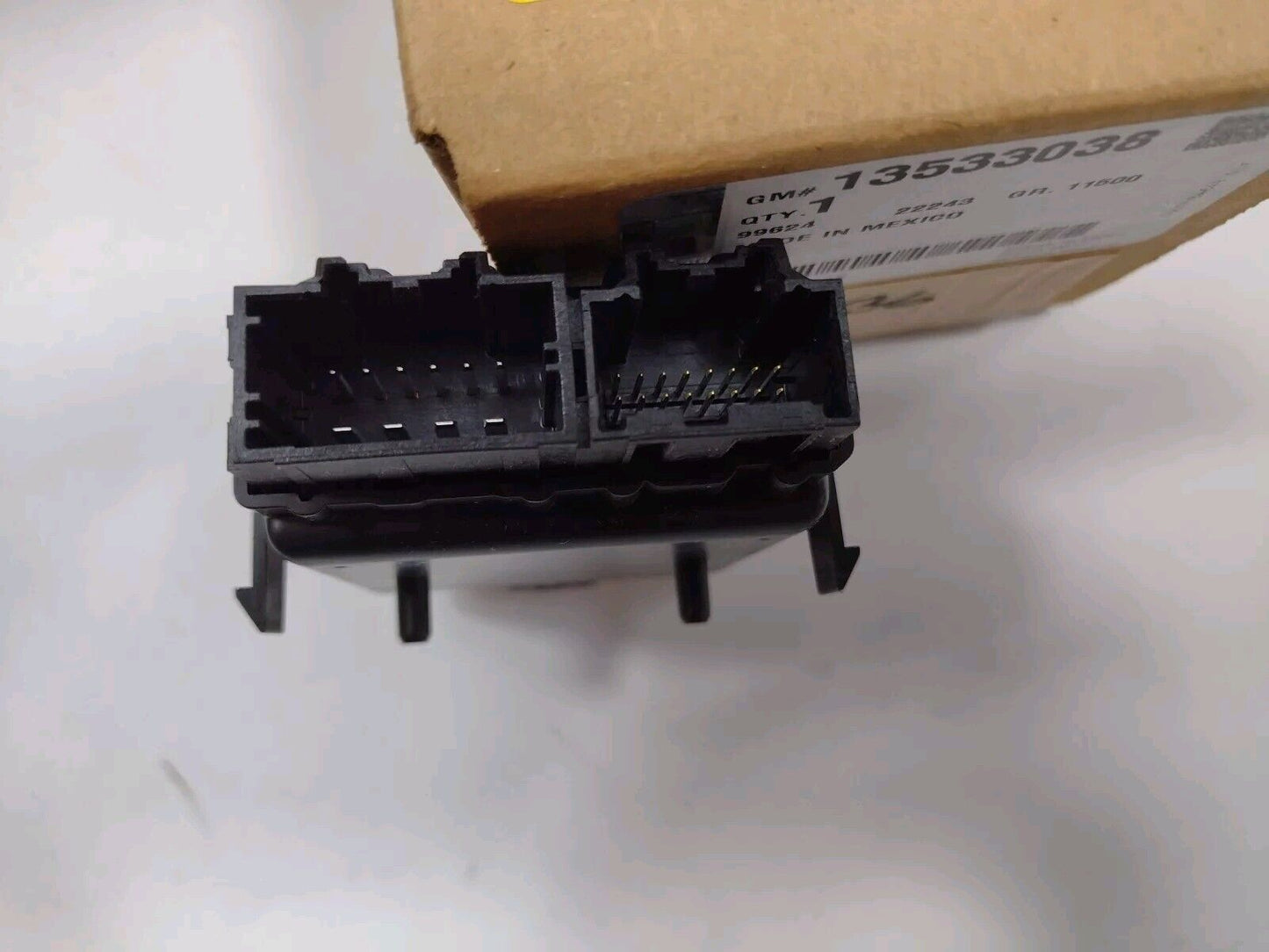 Genuine OEM GM Module 13533038