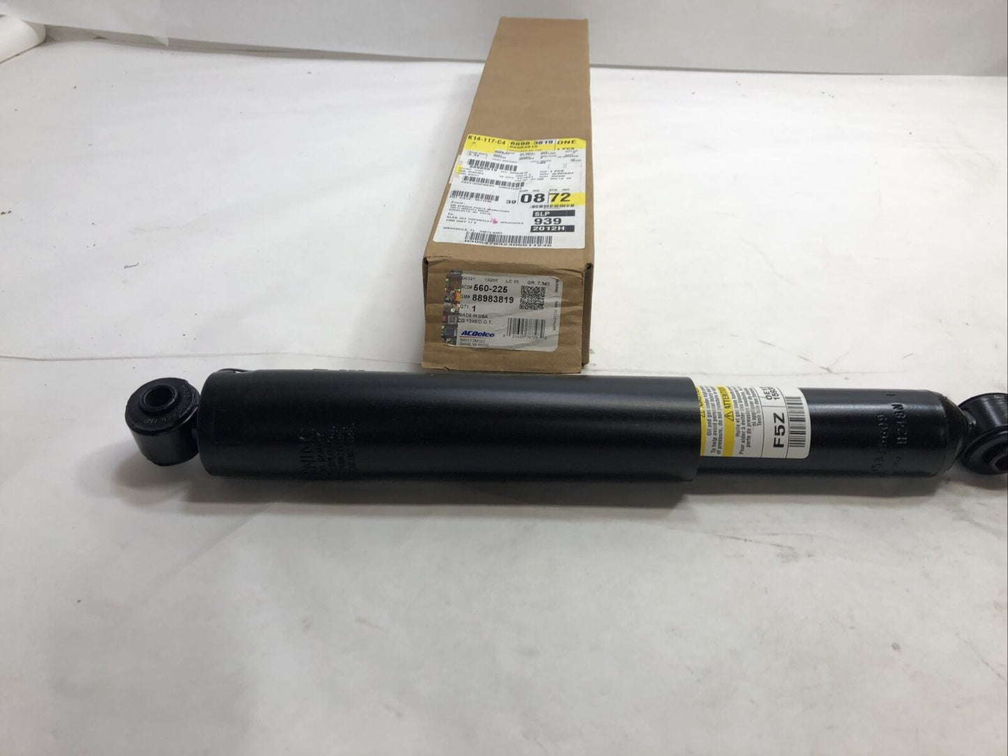 New OEM Genuine GM Silverado 3500 2001-2007 Rear Shock Absorber 88983819