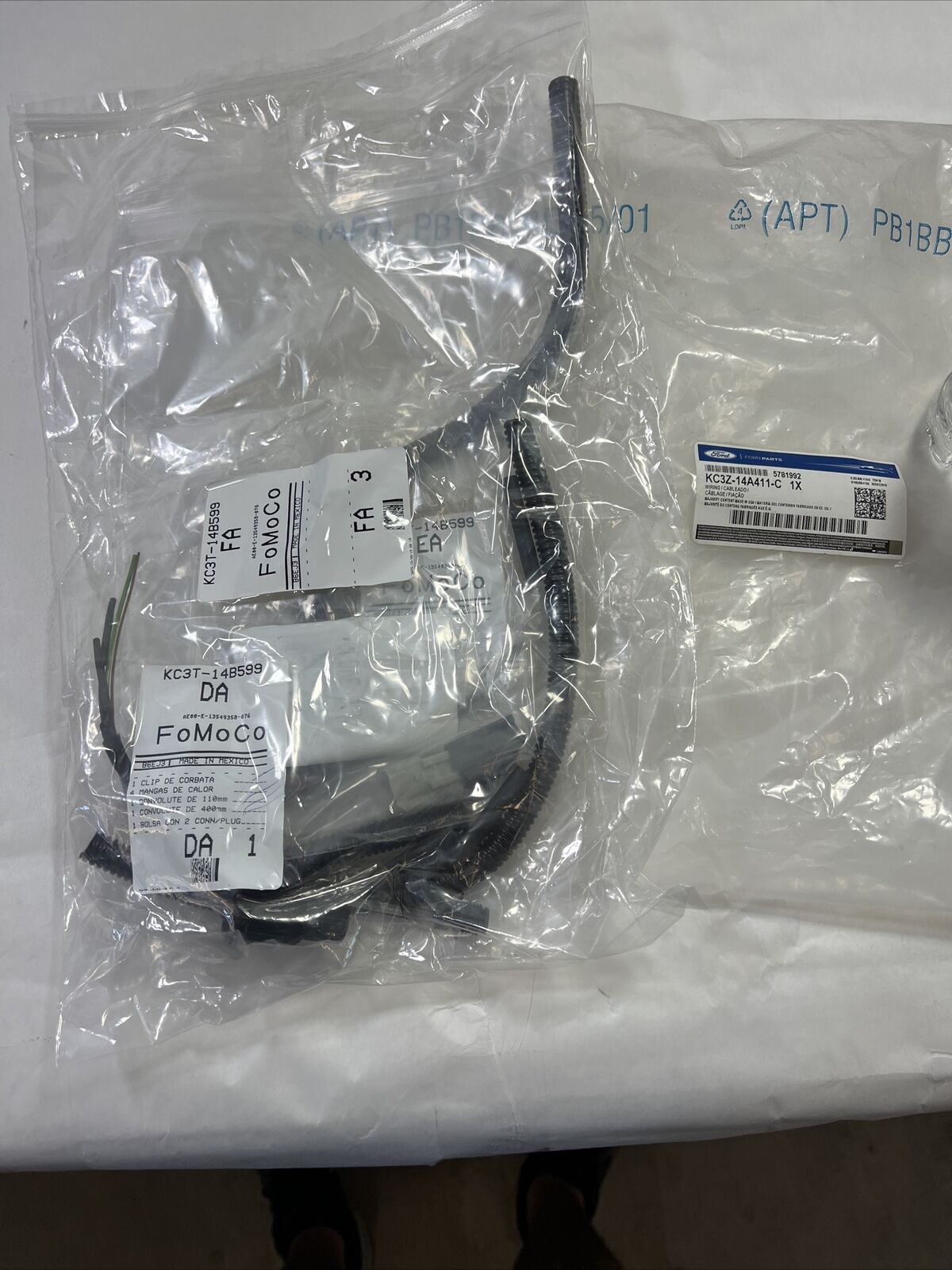 Genuine OEM Ford Wire Assembly Jumper KC3Z14A411C