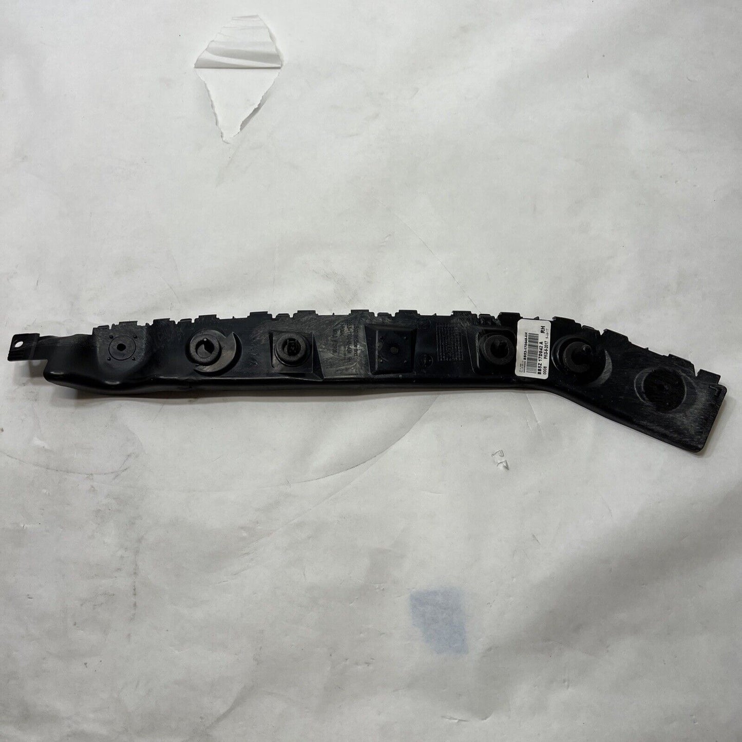 New Ford OEM Right Rear Bumper Mounting Support 11-15 BB5Z-17D942-A