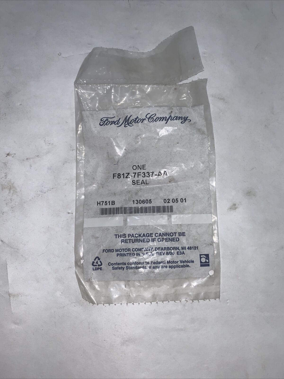New OEM Ford 03-07 Transfer Case/Transfer Case Shift Shaft Seal F81Z-7F337-AA