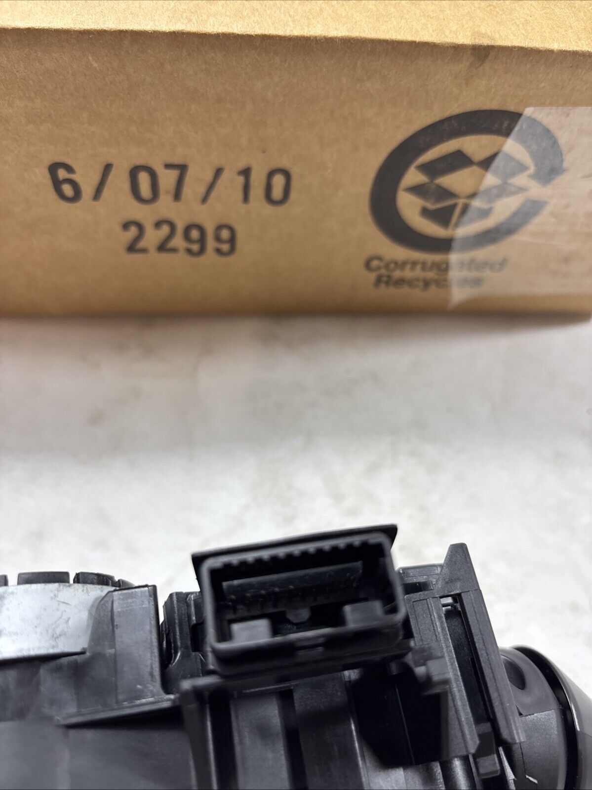 Genuine OEM GM Pontiac Vibe Turn Signal Switch 2009-2010 19184826 ACDelco D1533J