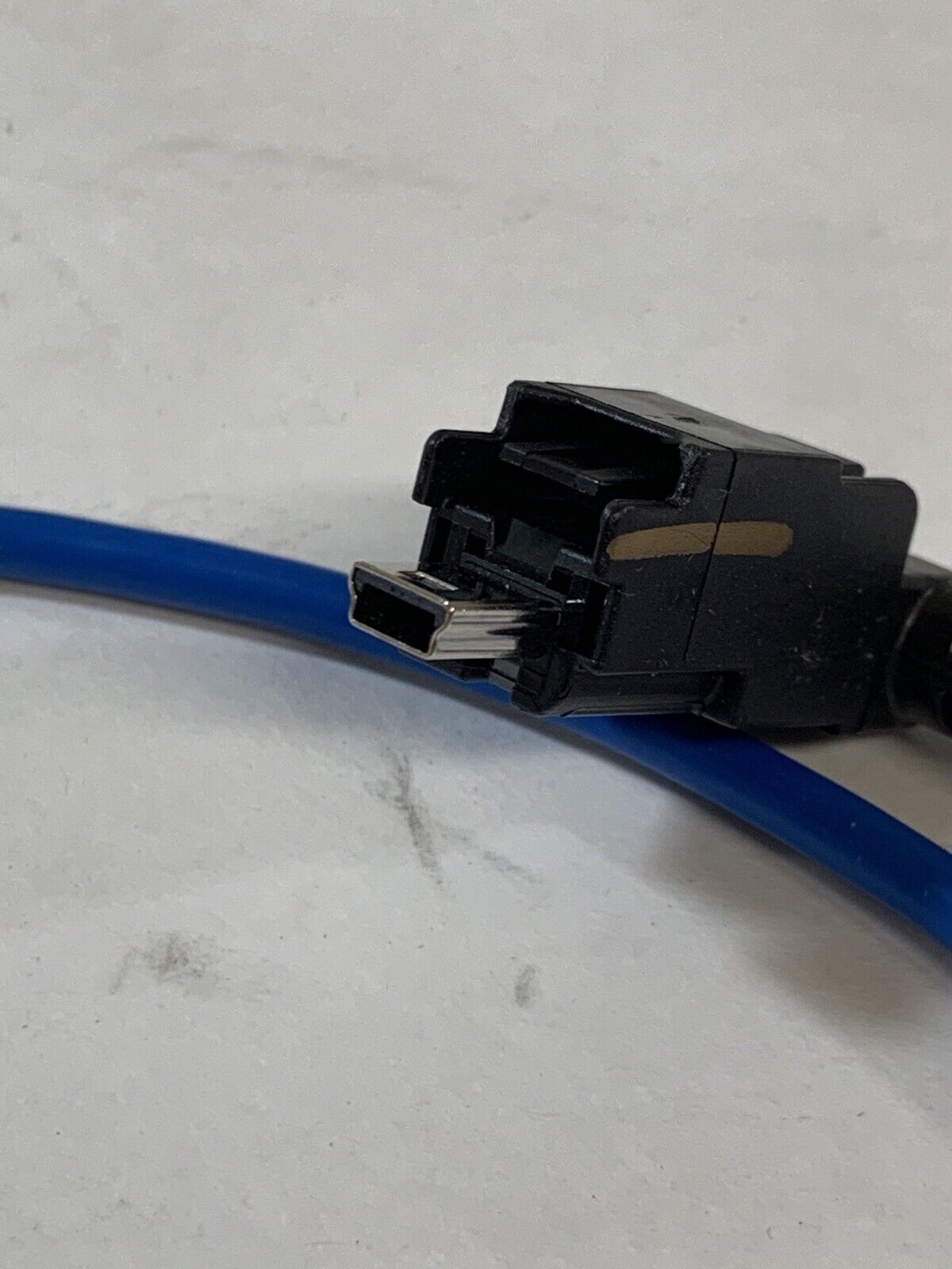 New OEM GM Cable 19328931