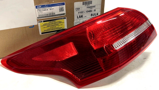 New OEM Genuine Ford Focus 15-18 Left Driver Side Tail Lamp Assembly F1EZ13405B