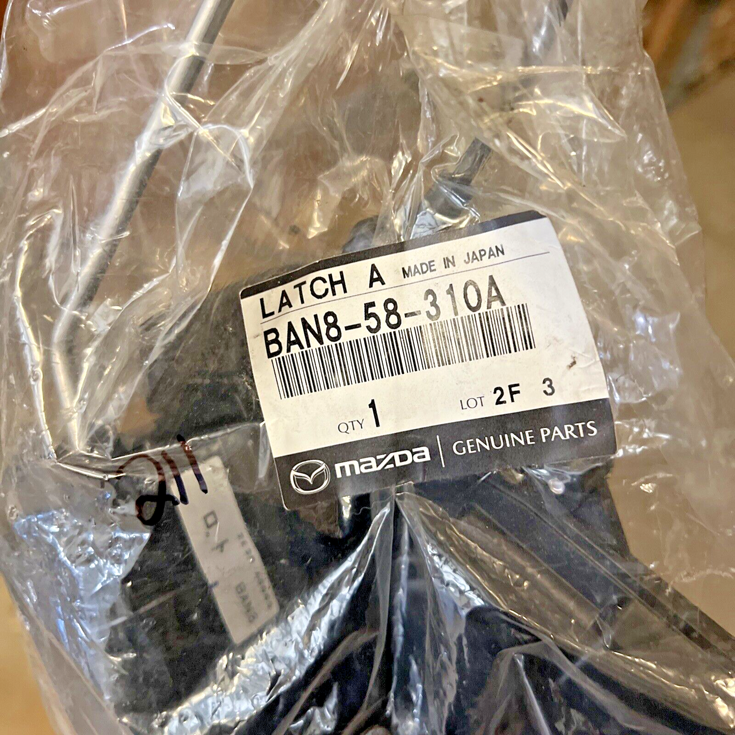 Genuine OEM Mazda 3 Passenger Side Door Lock Actuator Motor 2004-2009 BAN858310A