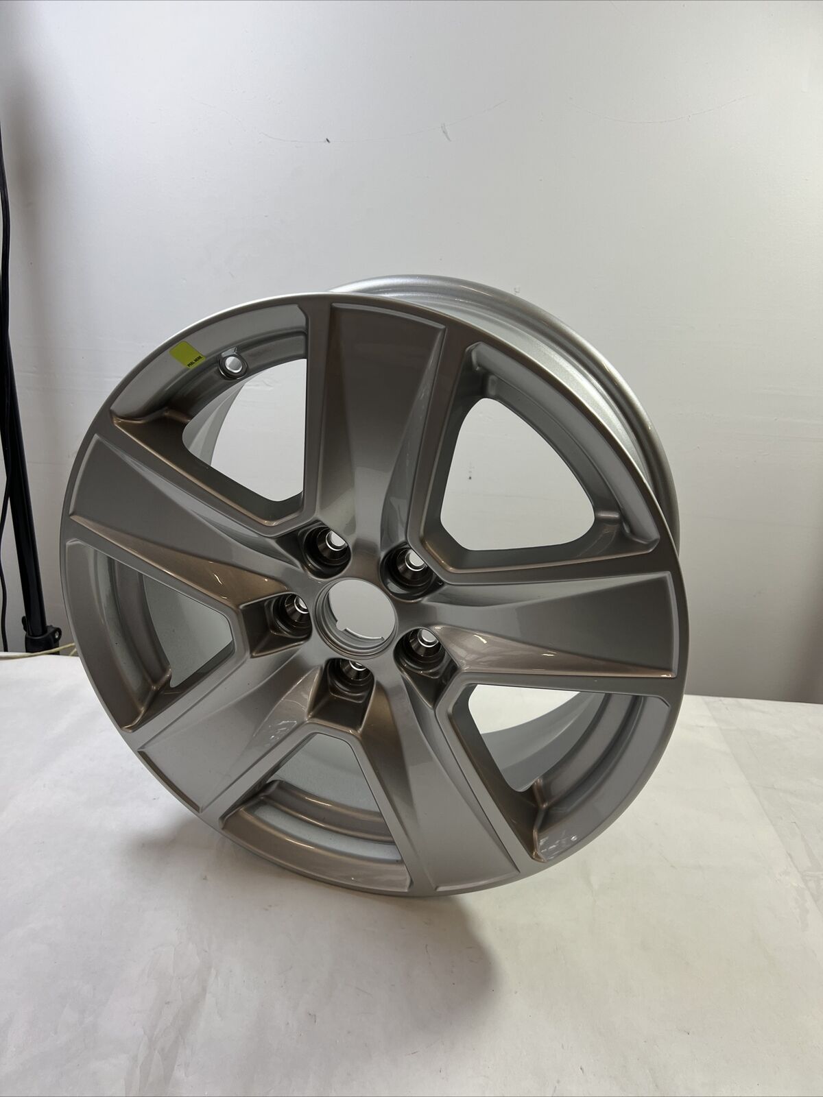 Genuine OEM Mopar Jeep Compass Aluminum Wheel 6XK401S1AA