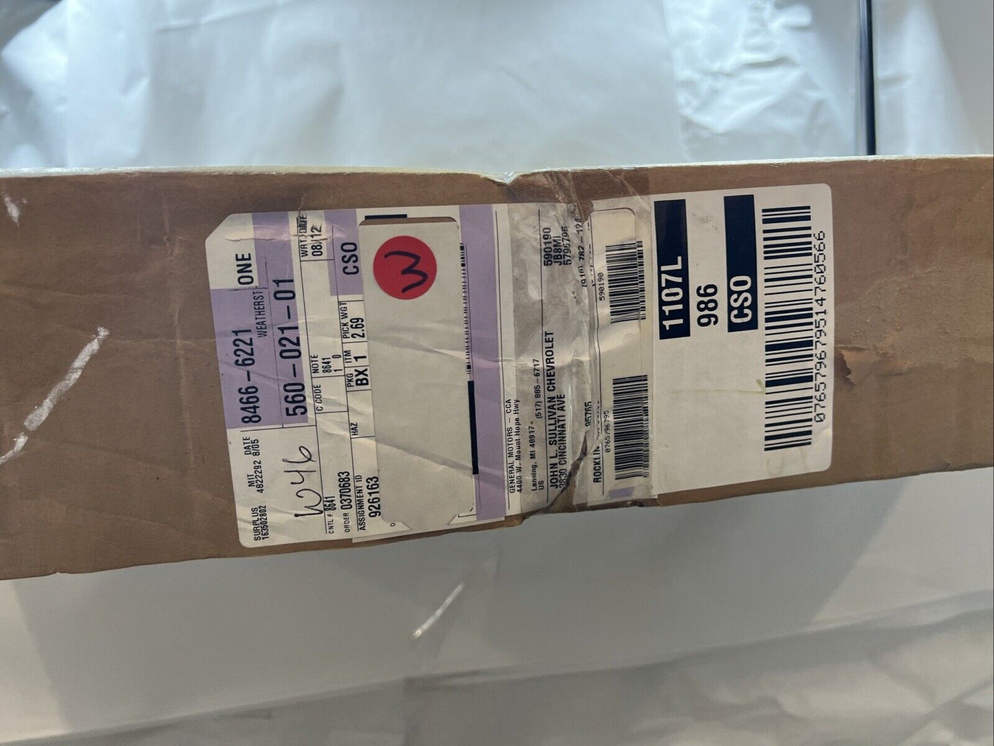 Genuine OEM GM Cadillac XT4 Weatherstrip 2019-2024 84666221