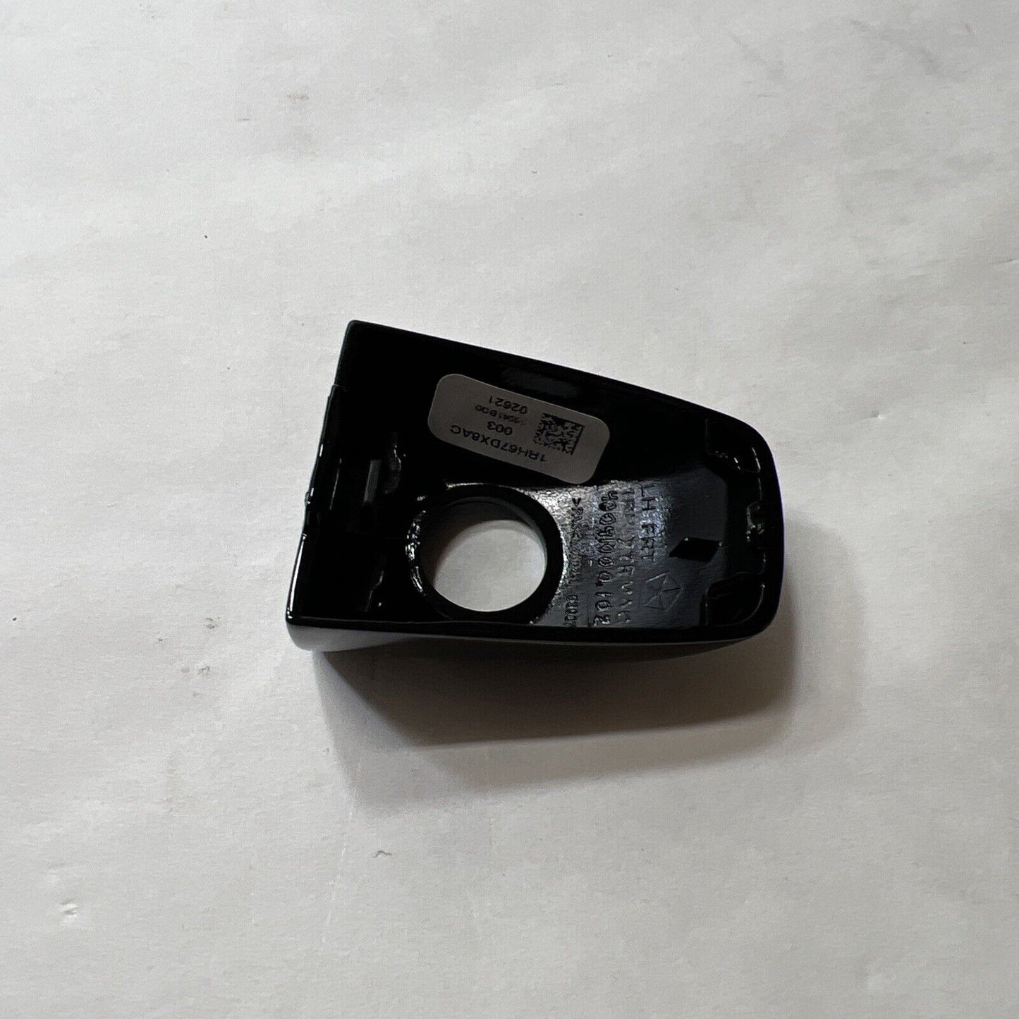 New OEM Genuine Mopar Journey 2013-2023 Left Door Handle Cap Black 1RH67DX8AC