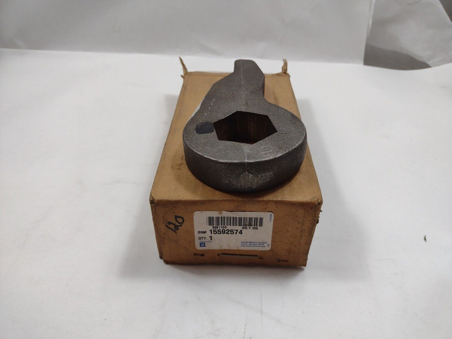 Genuine OEM GM Torsion Arm Suspension Arm 15592574