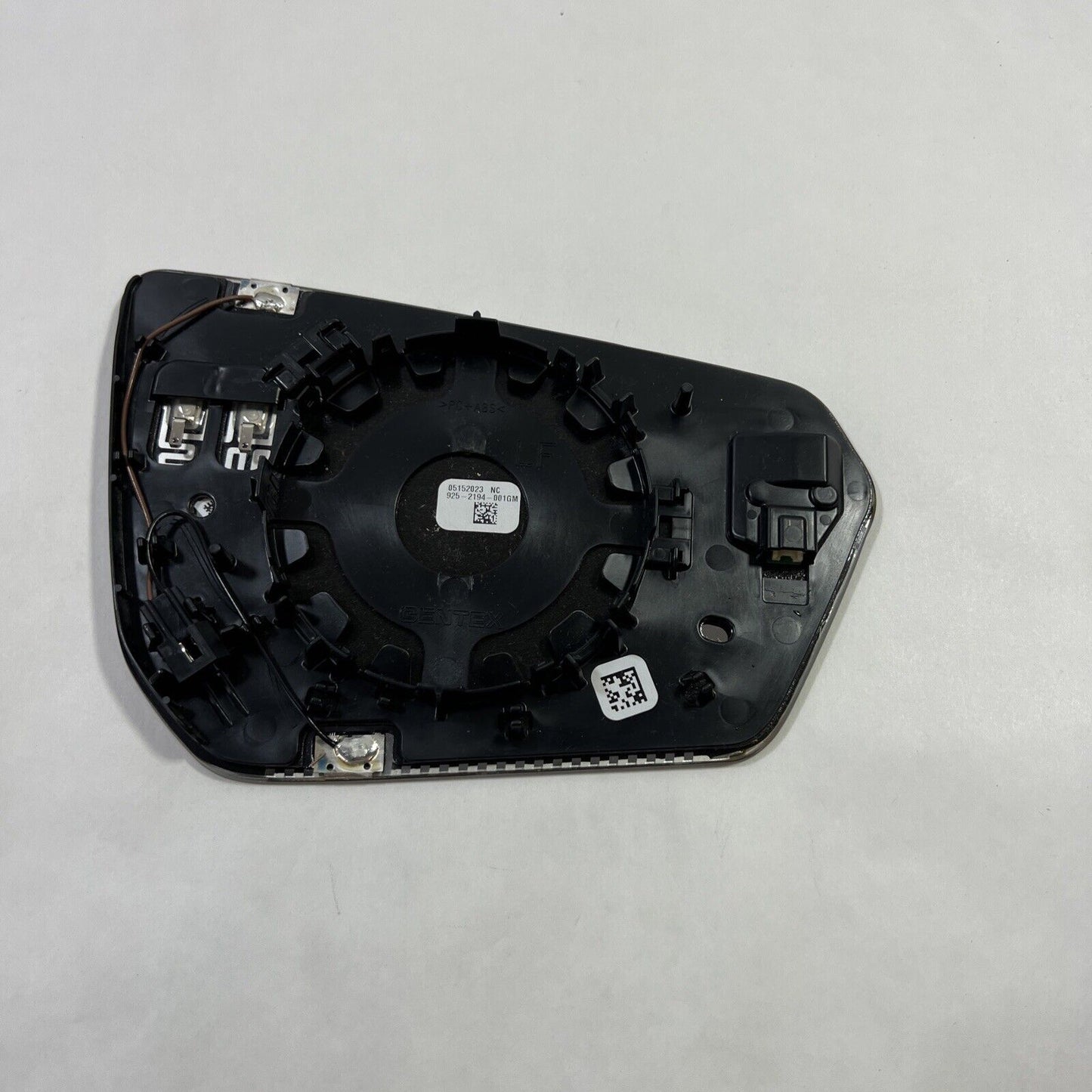 Genuine OEM GM Equinox Left Driver Side Rear View Mirror Glass 18-23 23121712