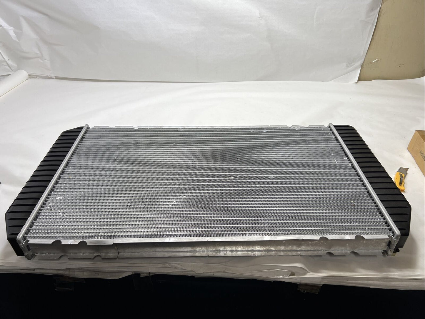 New OEM Genuine Ready-Rad Chevy 1998-1999 Radiator 432626