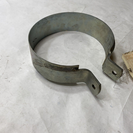 New Freightliner 04-21342-000 Muffler Mounting Clamp Freightliner