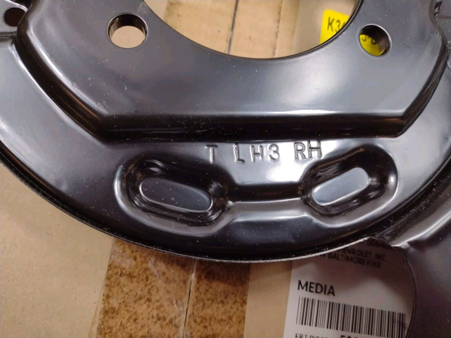 Genuine OEM GM Chevrolet Equinox Rear Brake Dust Shield 2007-2017 20933372