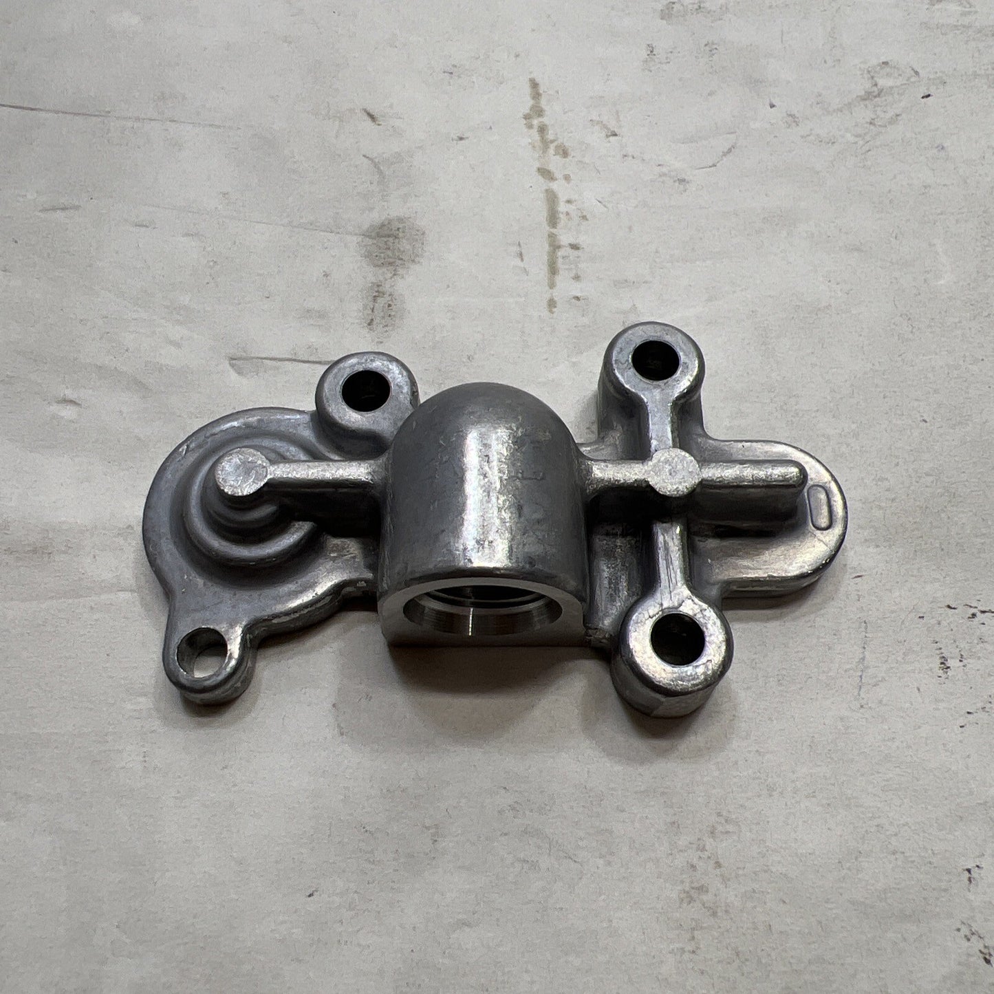 47293020
