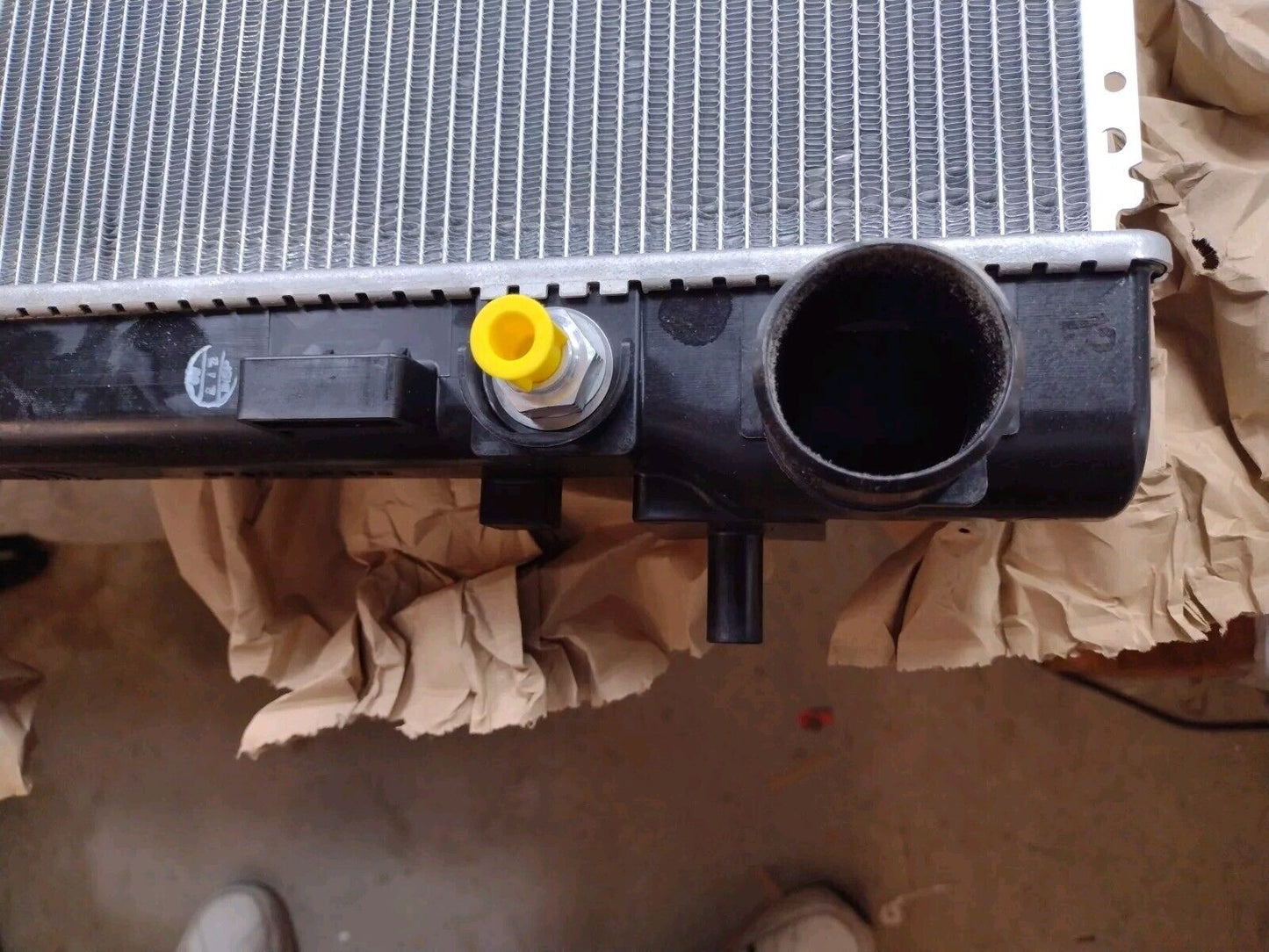 Genuine OEM Mopar RAM Dakota Cooling Radiator 2005-2011 55056506AE