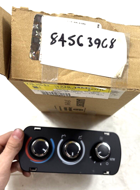 Genuine OEM GM Chevy Express 2500 Air and Heater Controls 2008-2024 84563968