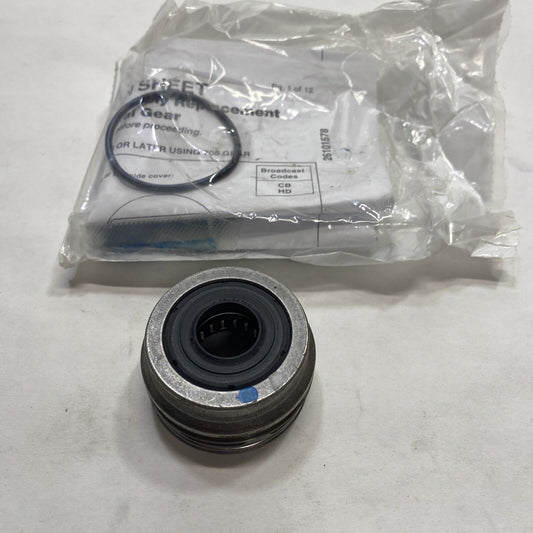 New OEM GM Bearing 19151730