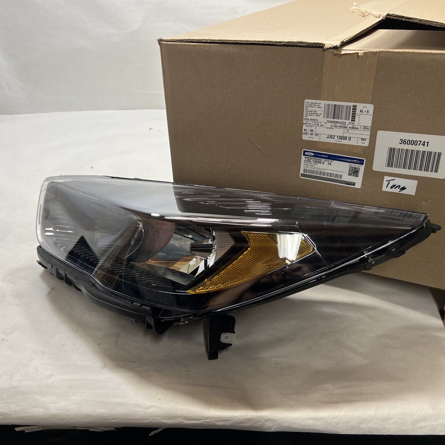 New OEM Genuine Ford Escape Headlight 2018-19 Driver Side JJ5Z13008D
