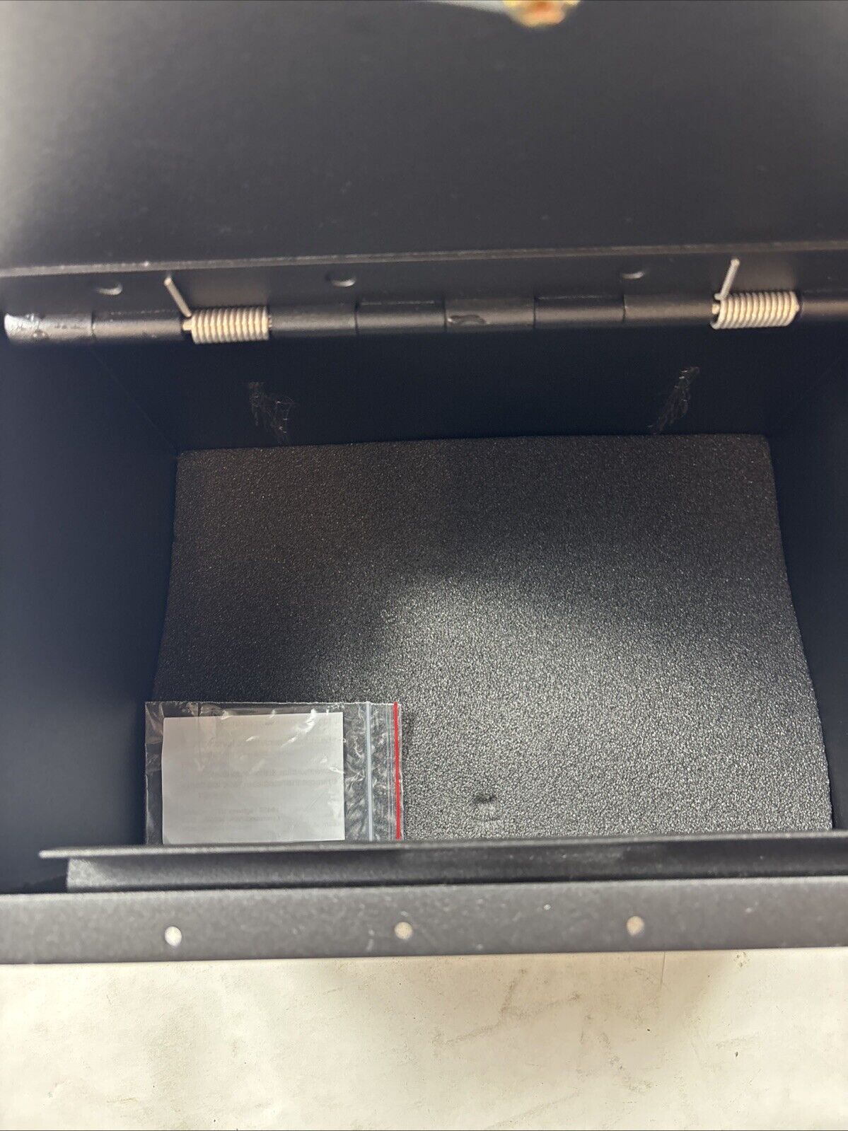 Genuine OEM GM Console Storage Lock Box 2019-2023 84081567