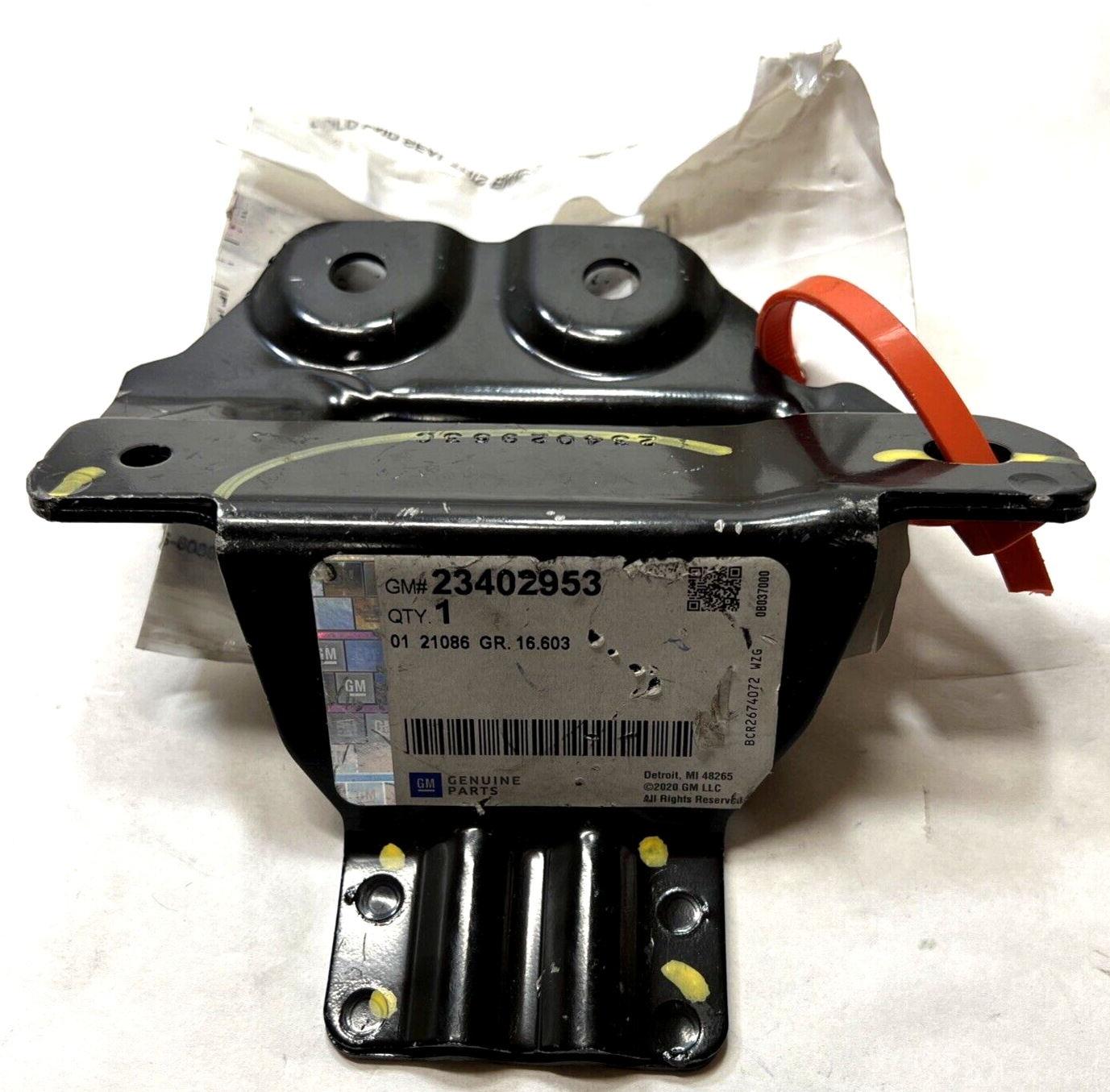 New OEM Genuine GM Passenger Side Rocker Front Inner Panel Extension 23402953