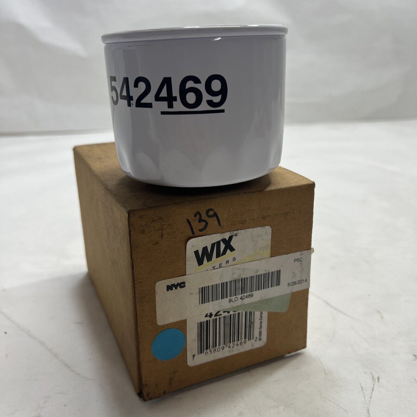 New OEM Genuine Wix Engine Crankcase Breather Element 42469