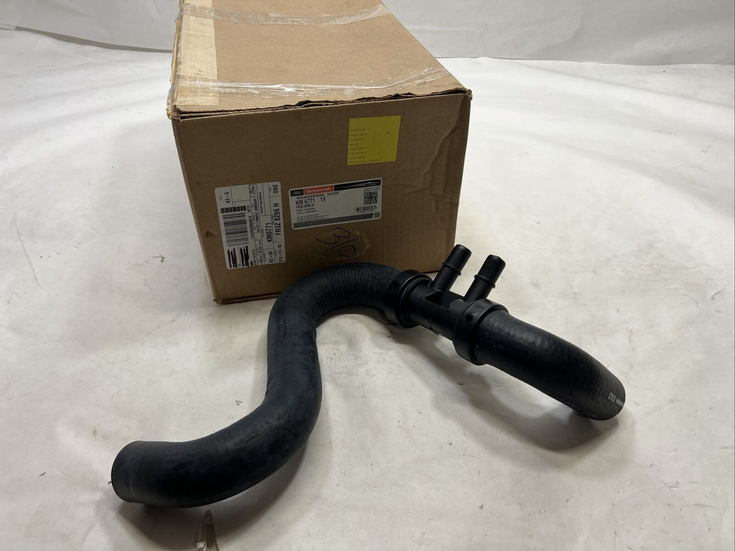 New OEM Ford Radiator Coolant Hose 2015-22 Mustang 5.0L  Motorcraft KM-6771