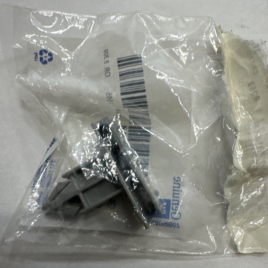 New OEM Genuine GM Chevrolet 2000-2016 Rocker Panel Molding Retainer 10431761