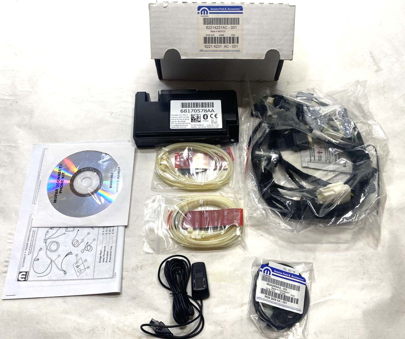 New OEM Genuine Mopar Hands Free Bluetooth Kit 82214231AC