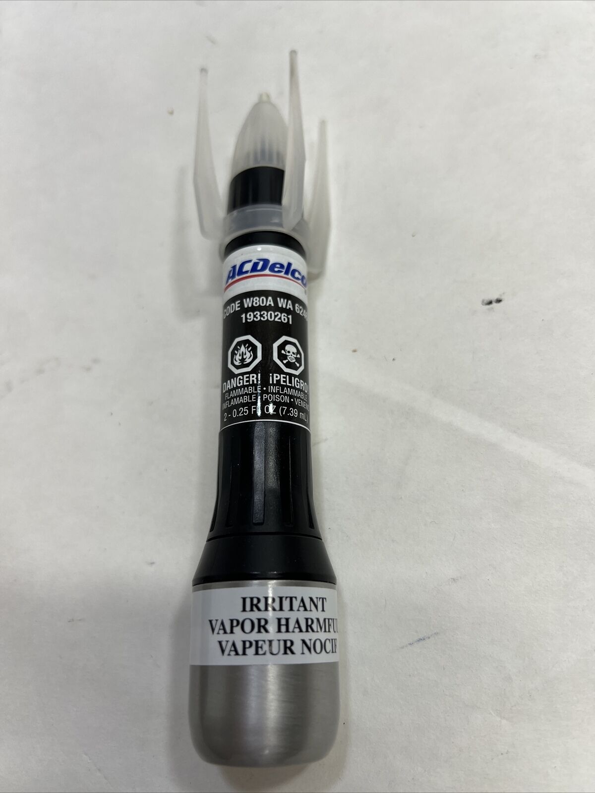 New OEM GM ACDelco Touch-Up-Paint  General Motors 19330261