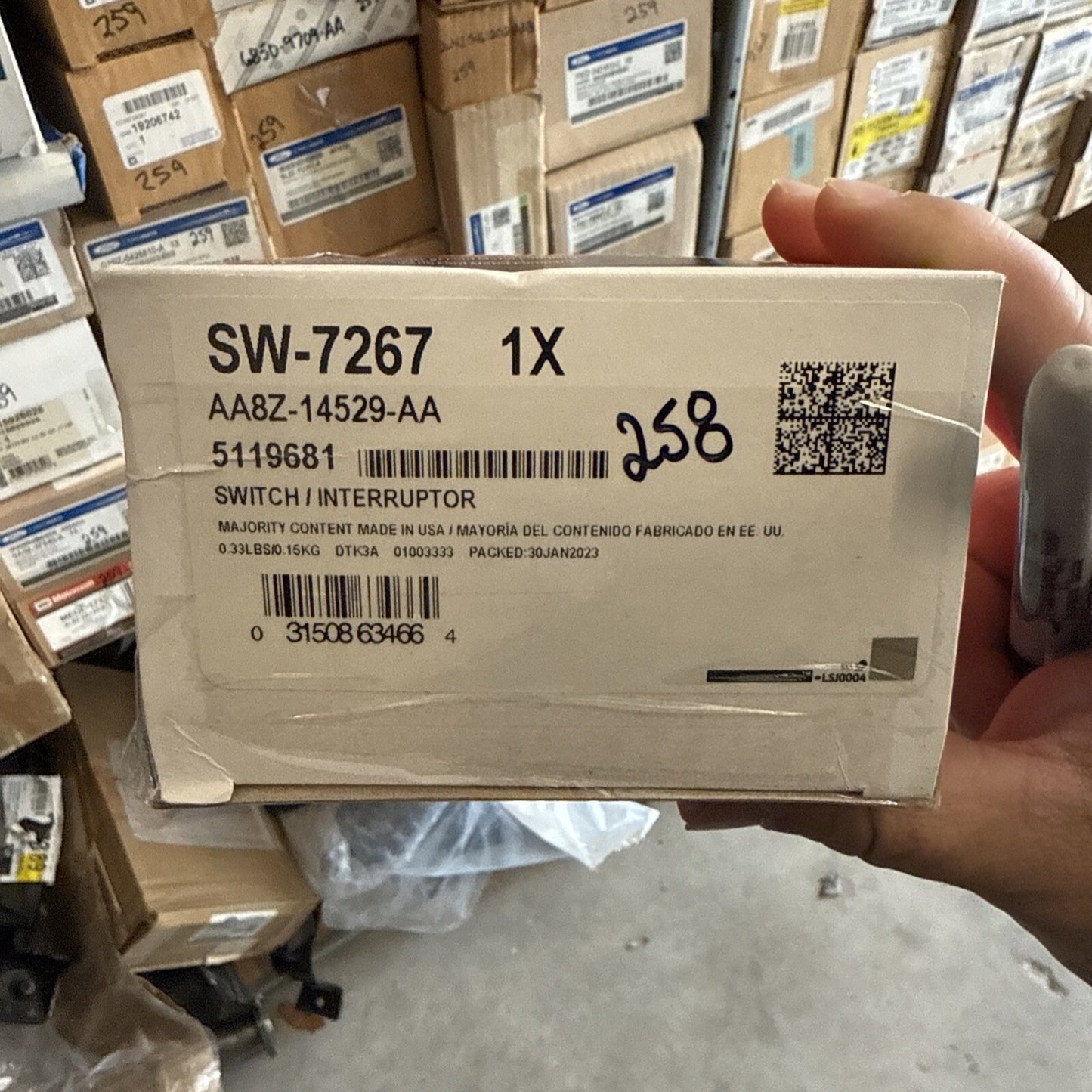 47300154