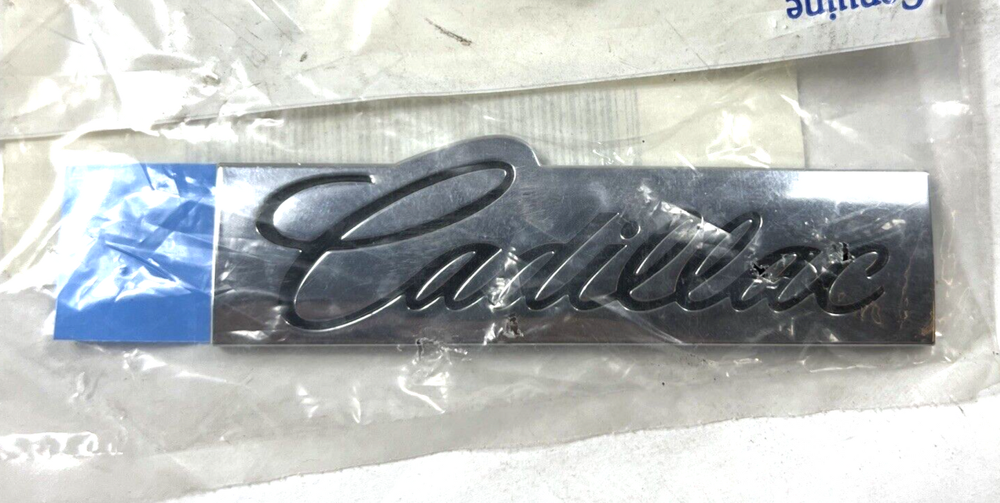 Genuine OEM GM Cadillac Chrome Trunk Lid Nameplate Emblem 2003-2011 10387855